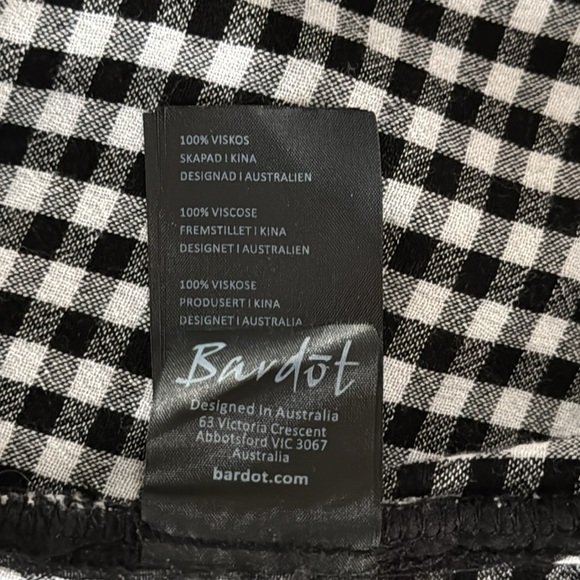 BARDOT Cindy Gingham Off the Shoulder Midi Dress - Picture 10 of 15